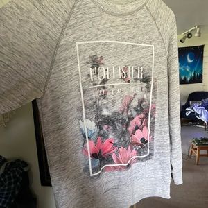 Hollister floral sweatshirt